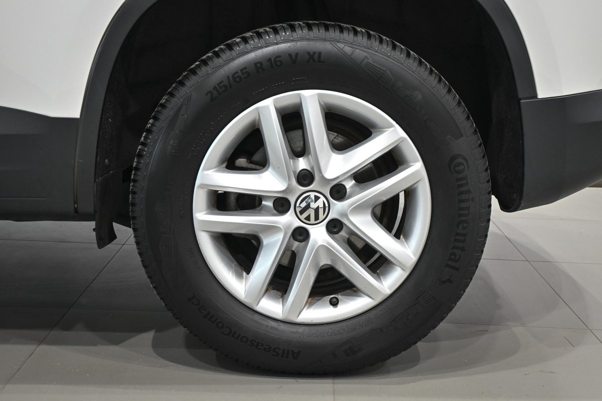 Foto Volkswagen Tiguan 28
