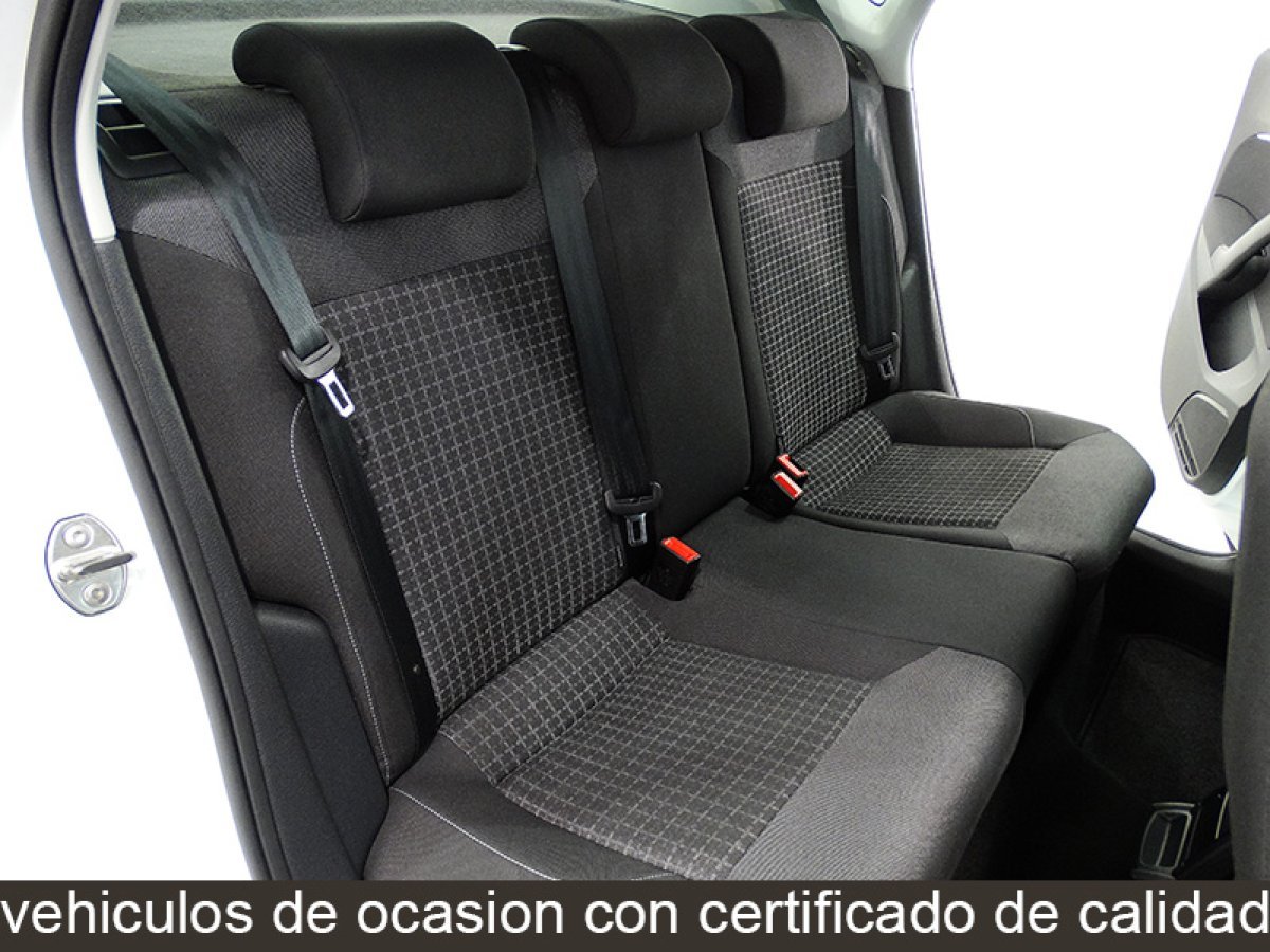 Foto Volkswagen Polo 19
