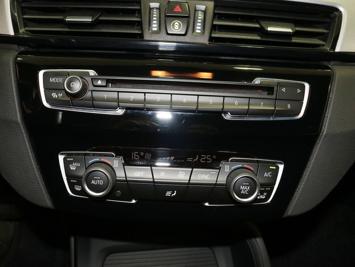 Foto BMW X1 10