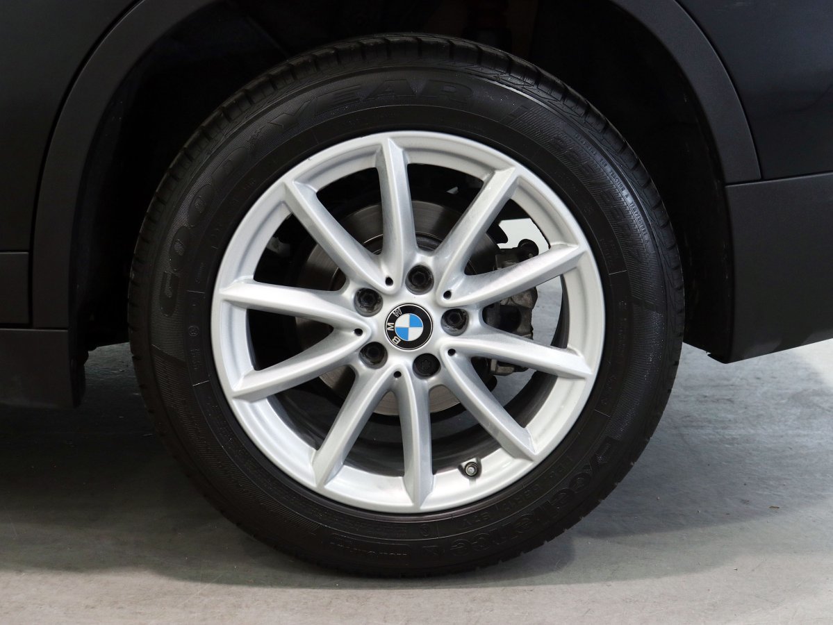 Foto BMW X1 20