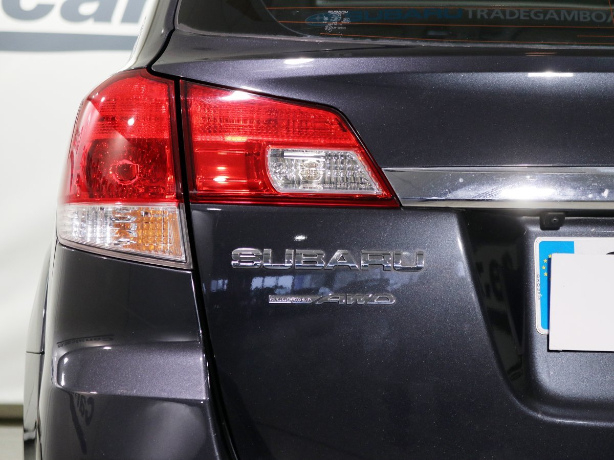 Foto Subaru Outback 9