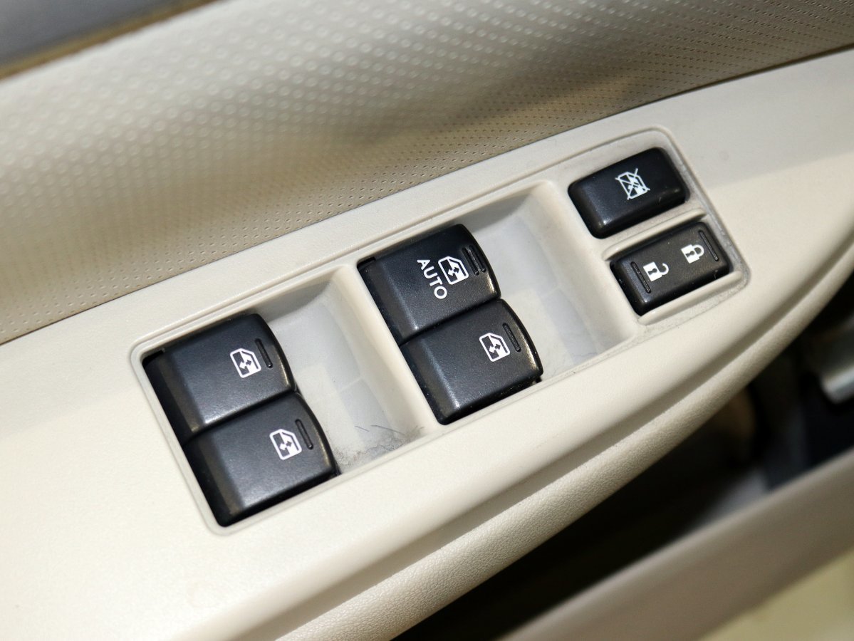Foto Subaru Outback 26