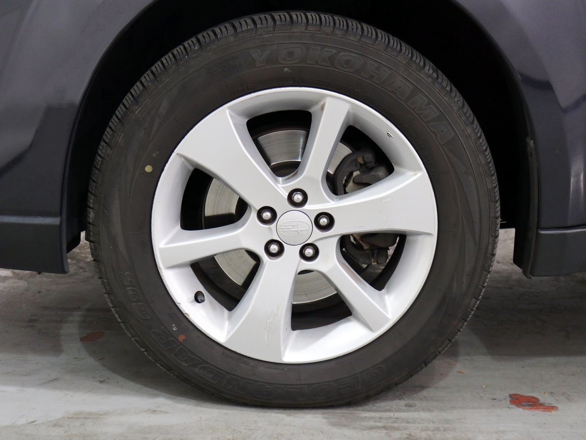 Foto Subaru Outback 32