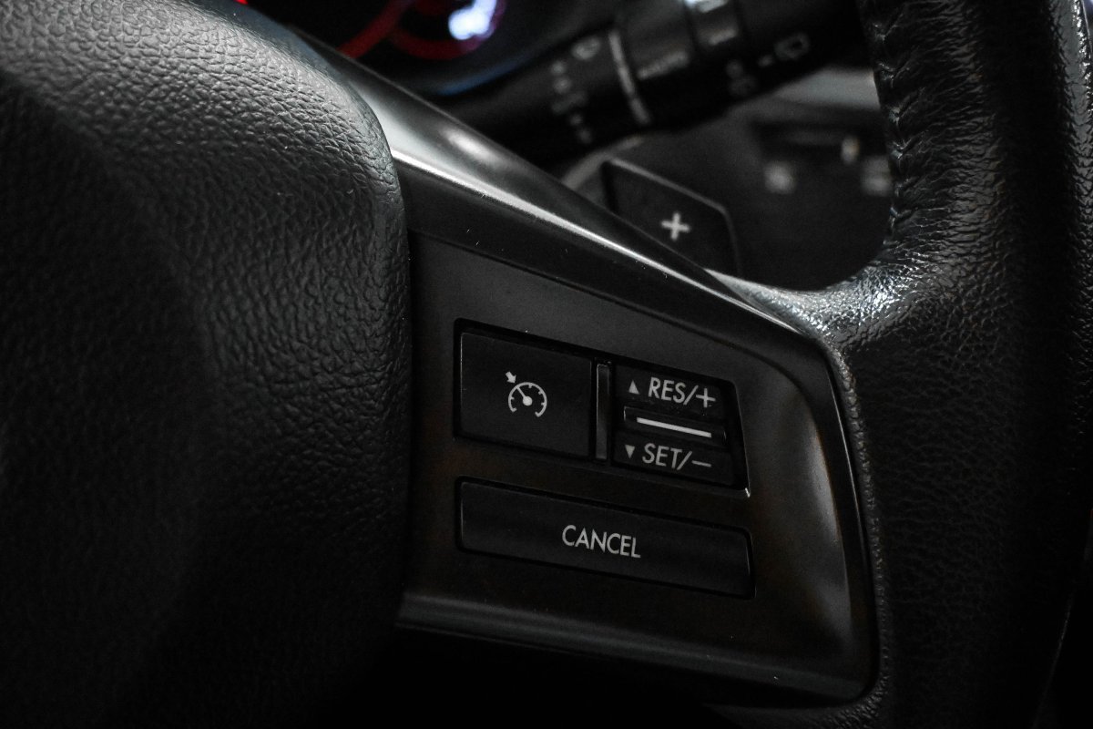 Foto Subaru Legacy 26