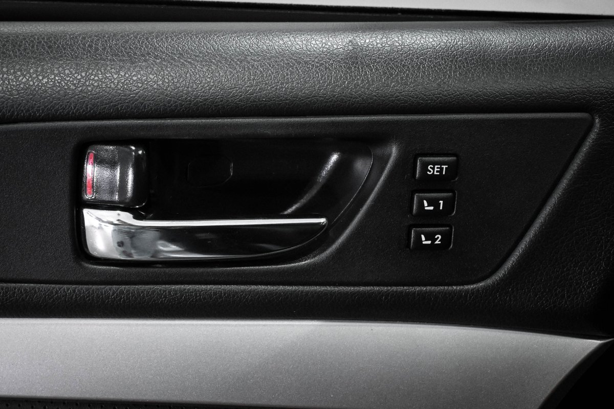 Foto Subaru Legacy 27