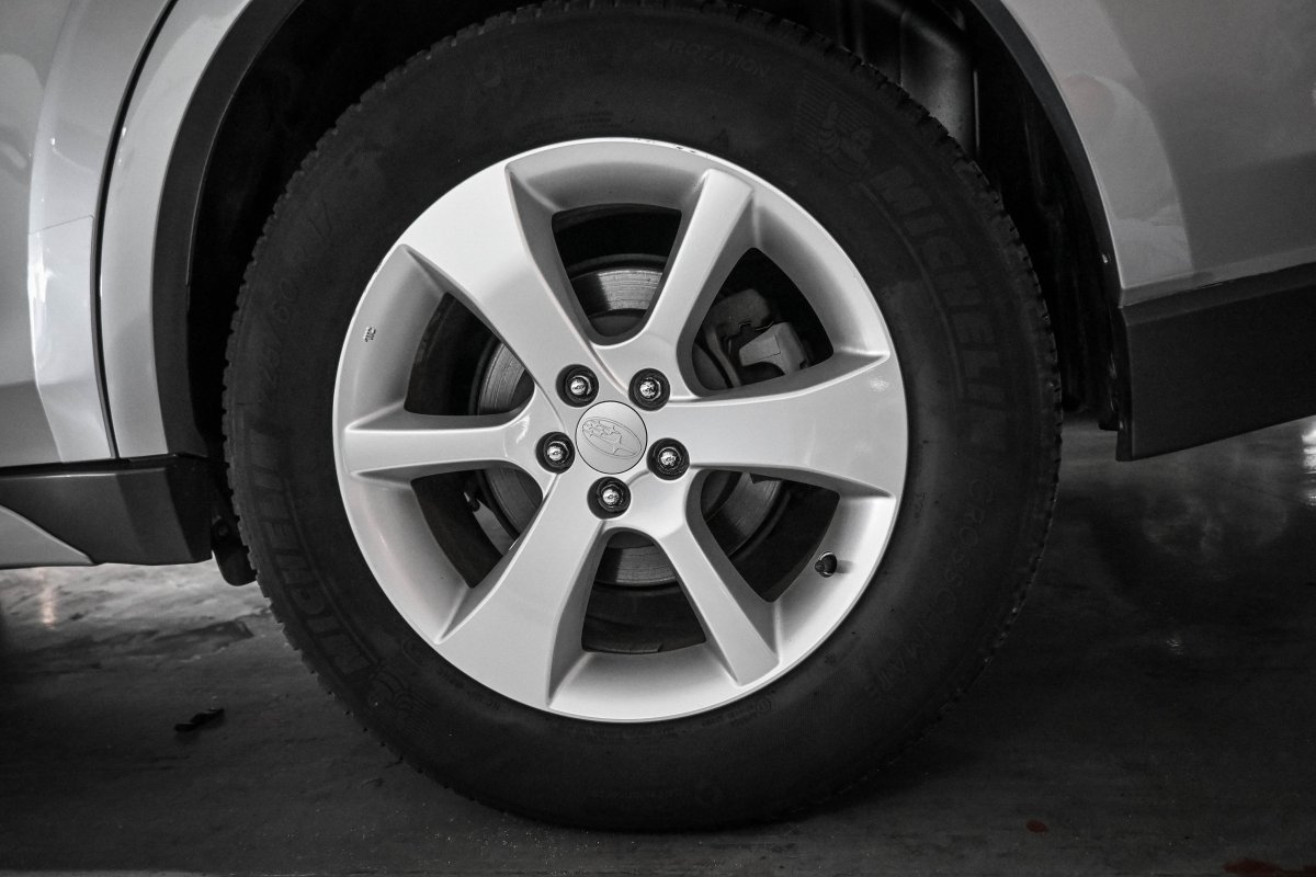 Foto Subaru Legacy 33