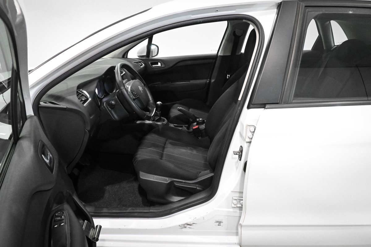 Foto Citroën C4 10