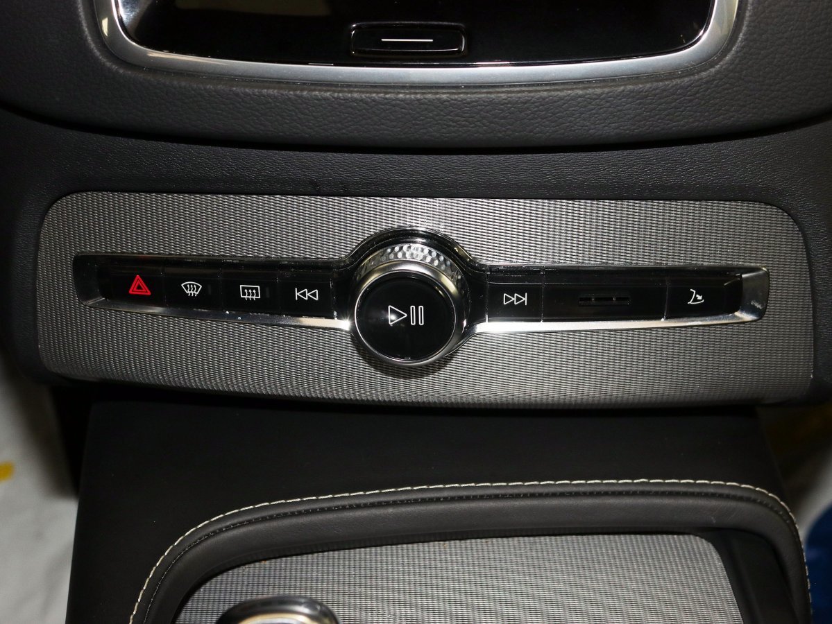 Foto Volvo XC90 29