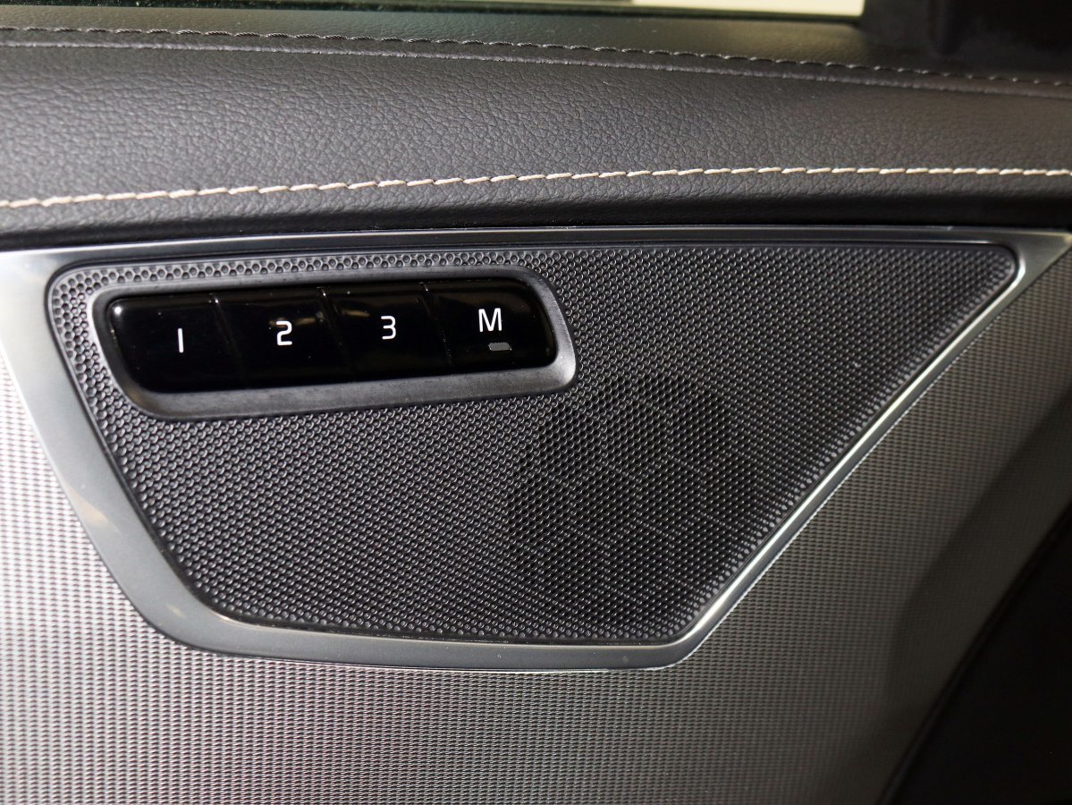 Foto Volvo XC90 35