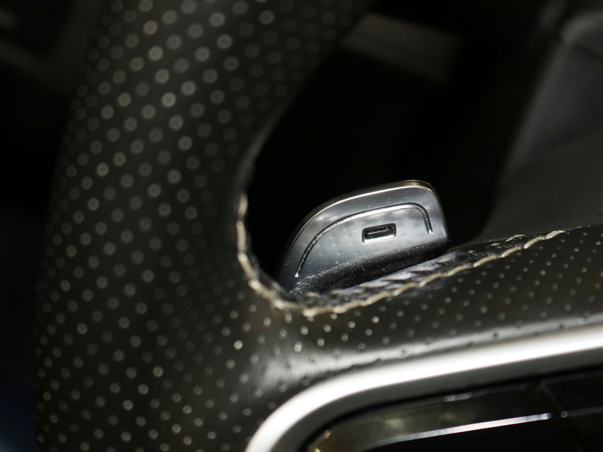 Foto Volvo XC90 46