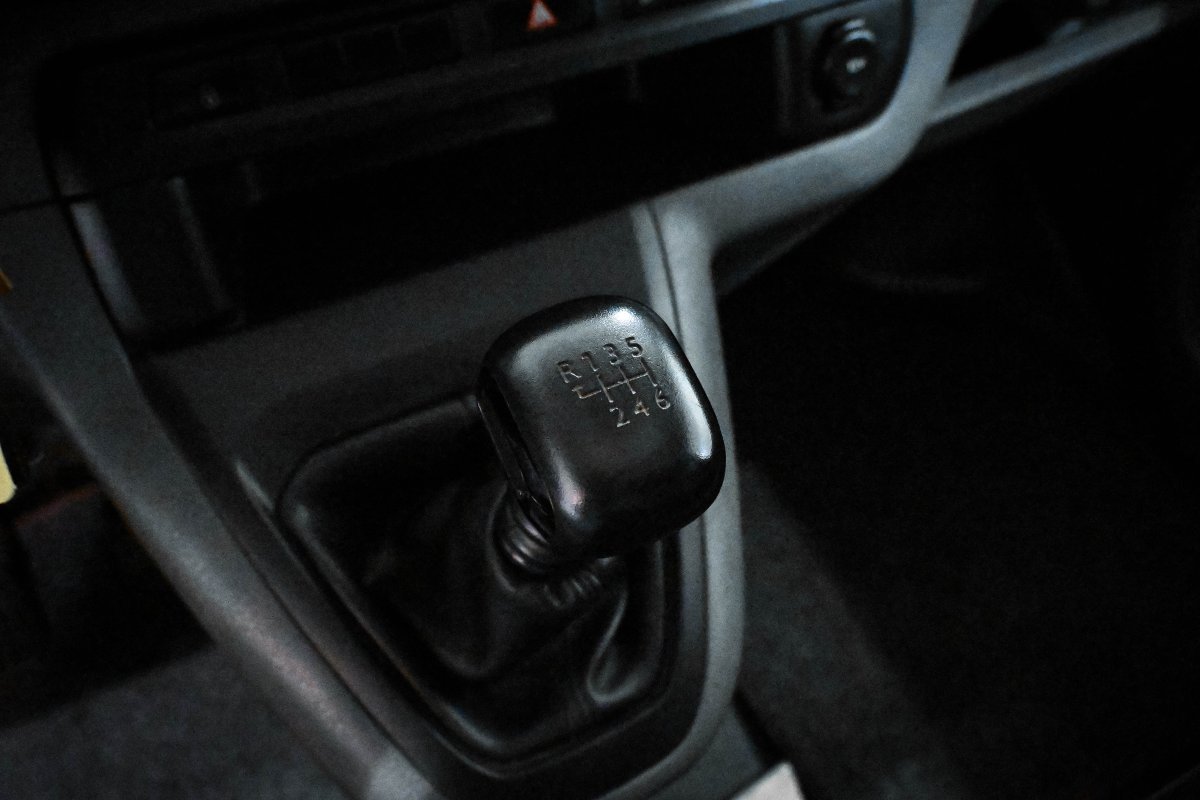 Foto Citroën Jumpy 18