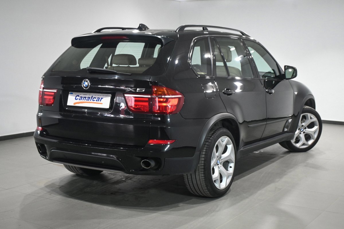 Foto BMW X5 4