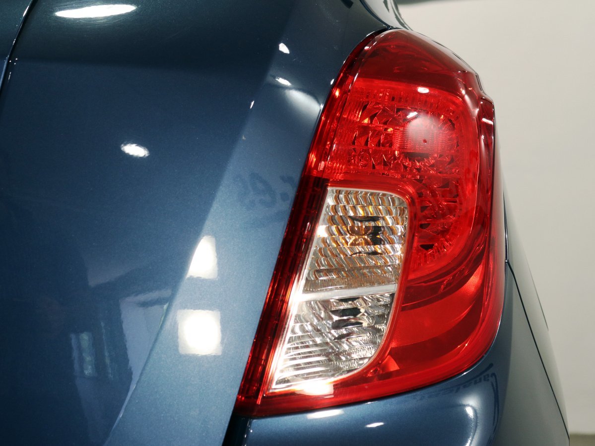 Foto Opel Mokka 10