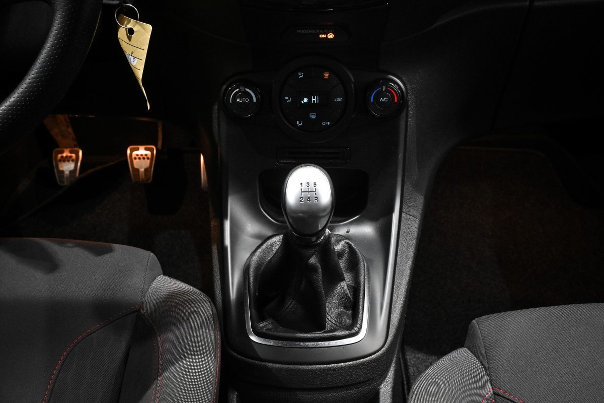 Foto Ford Fiesta 18
