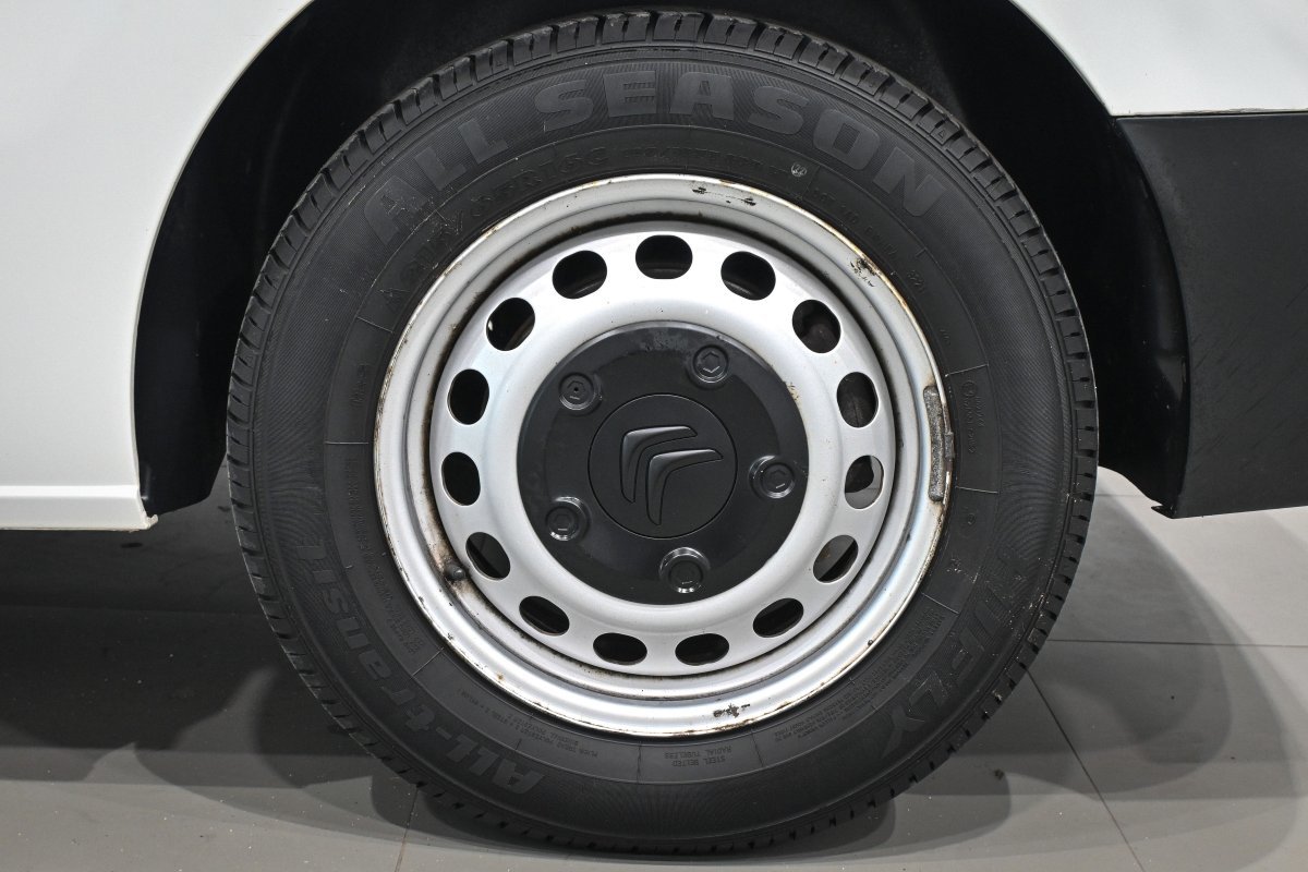 Foto Citroën Jumpy 23