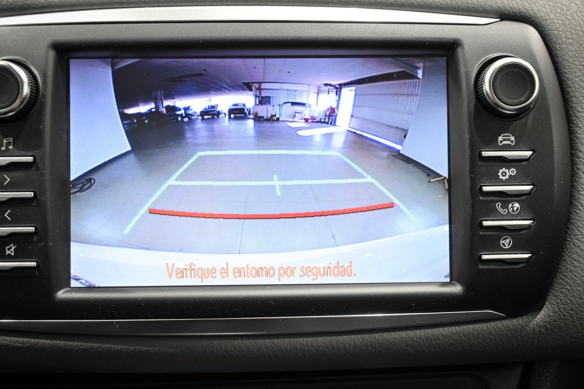 Foto Toyota Yaris 16