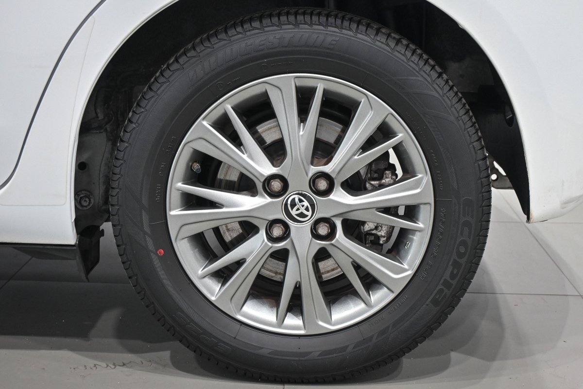 Foto Toyota Yaris 29