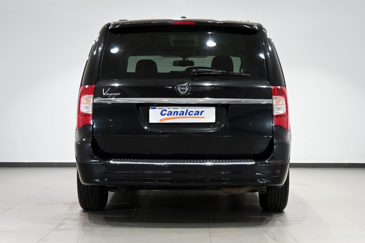 Foto Lancia Voyager 5