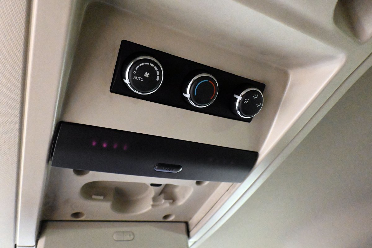 Foto Lancia Voyager 32