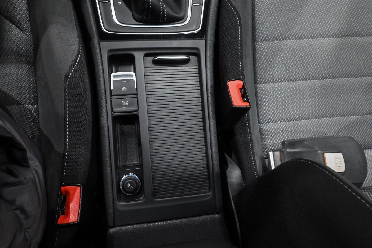 Foto Volkswagen Golf Variant 16