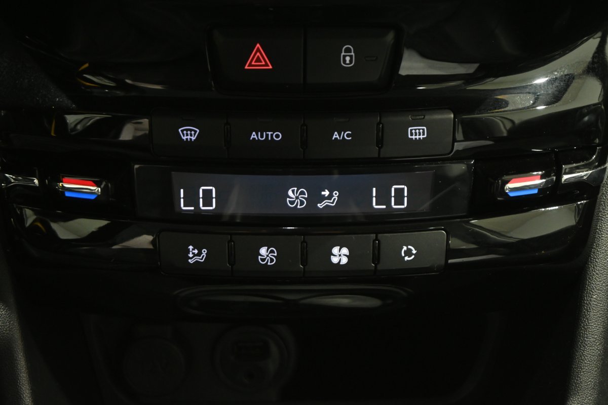 Foto Peugeot 2008 17