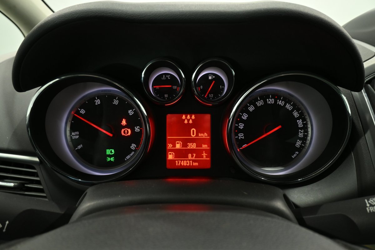 Foto Opel Zafira 13