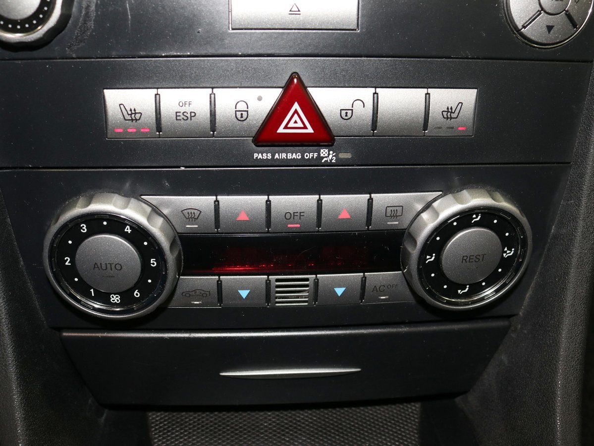 Foto Mercedes-Benz Clase SLK 16