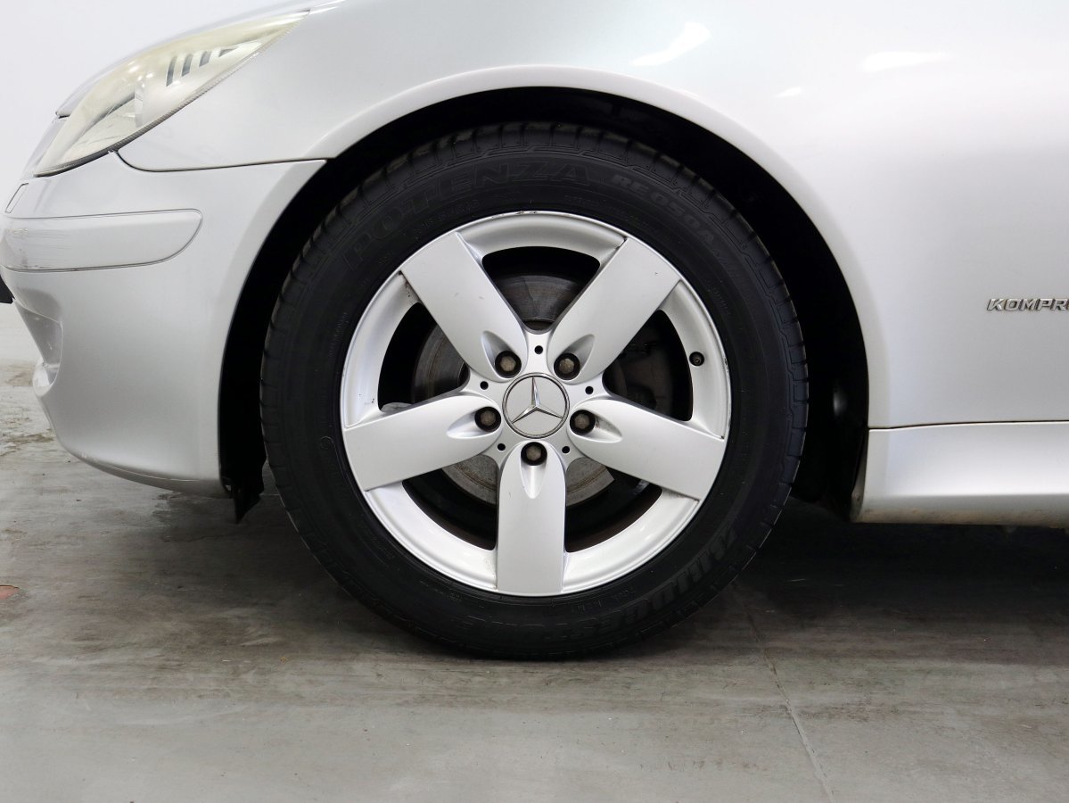 Foto Mercedes-Benz Clase SLK 25