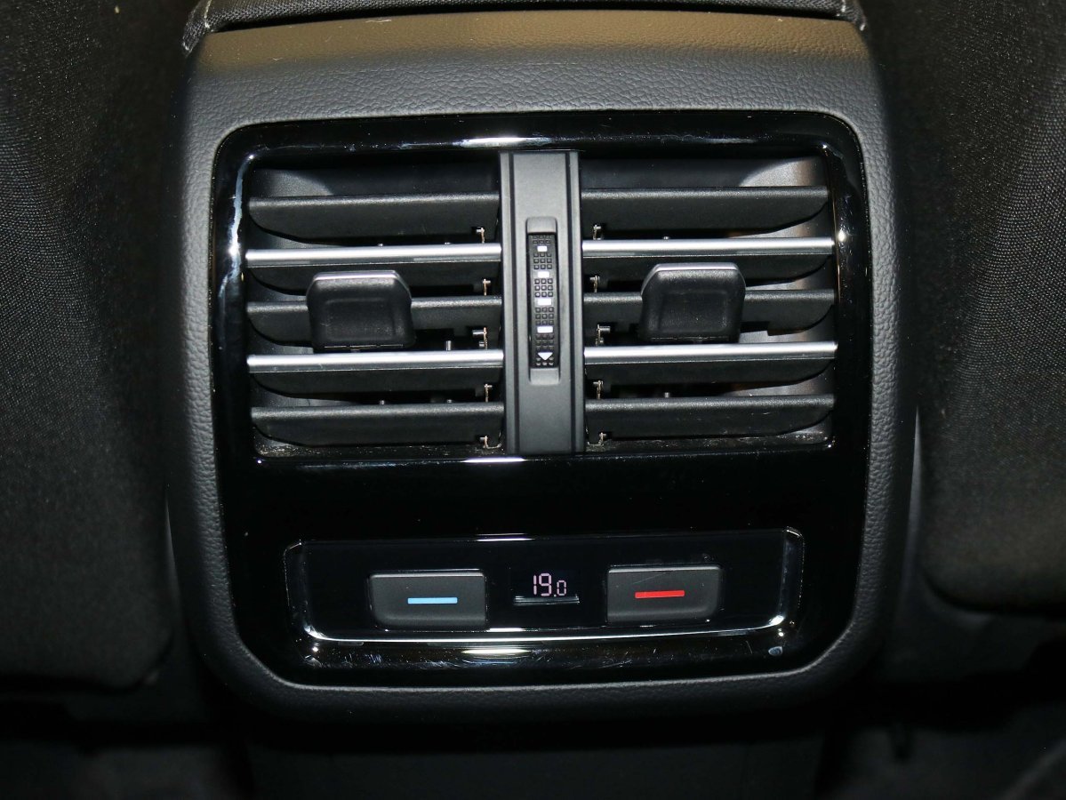 Foto Volkswagen Passat Variant 33