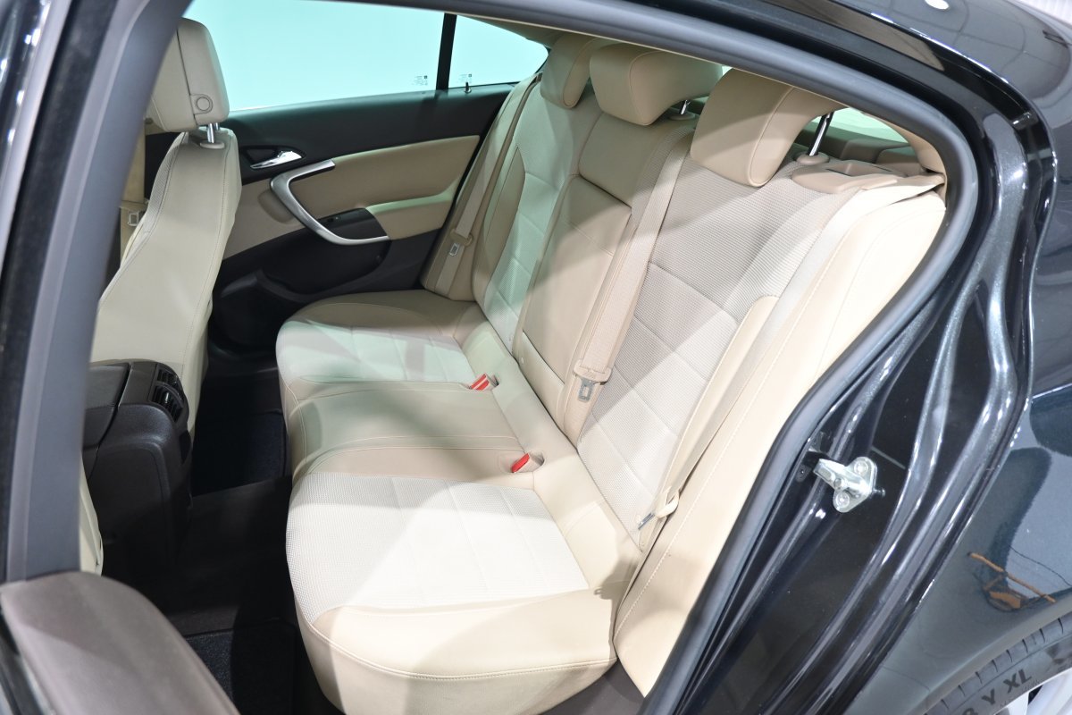 Foto Opel Insignia  11