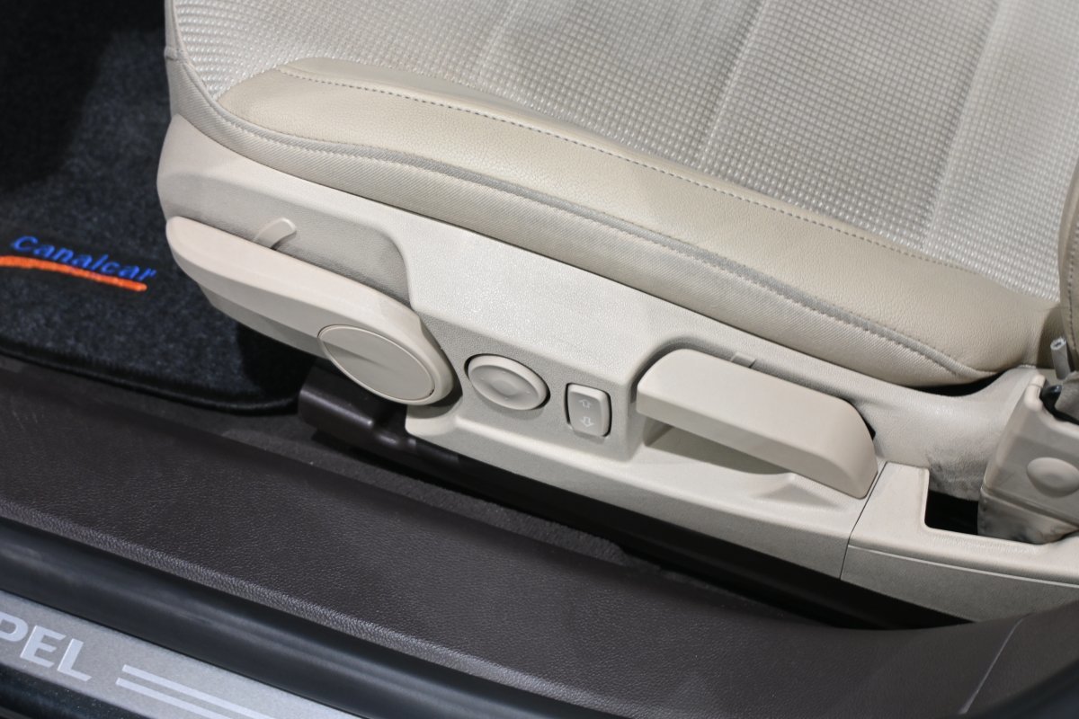 Foto Opel Insignia  28