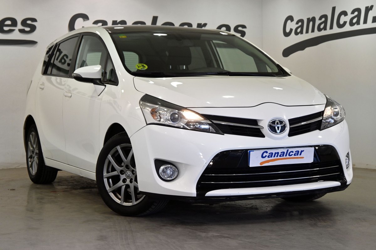 Foto Toyota Corolla Verso 3