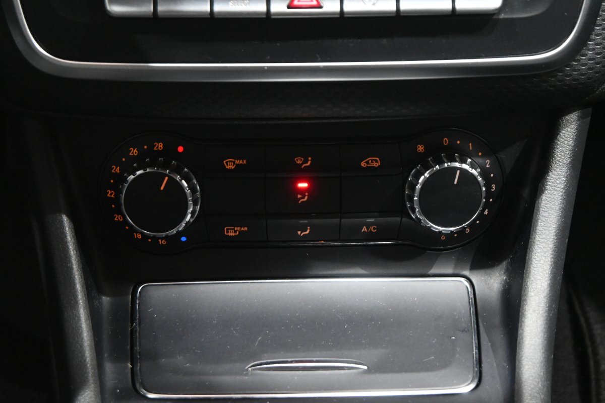 Foto Mercedes-Benz Clase A 16
