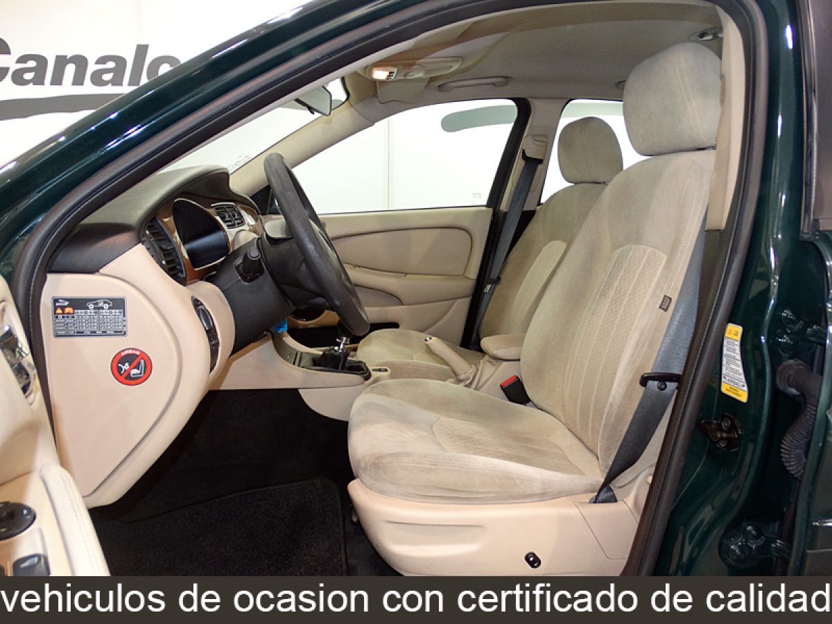 Foto Jaguar X-Type 10