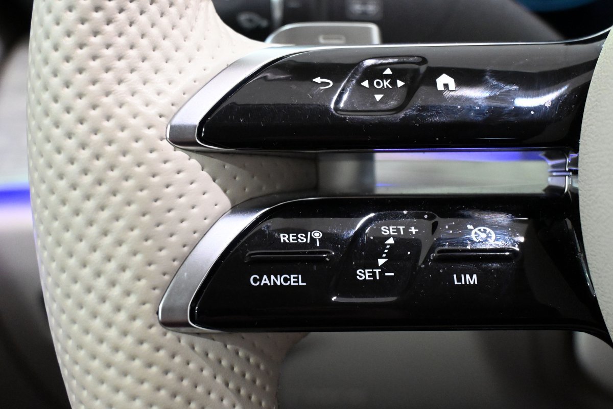 Foto Mercedes-Benz Clase E 33