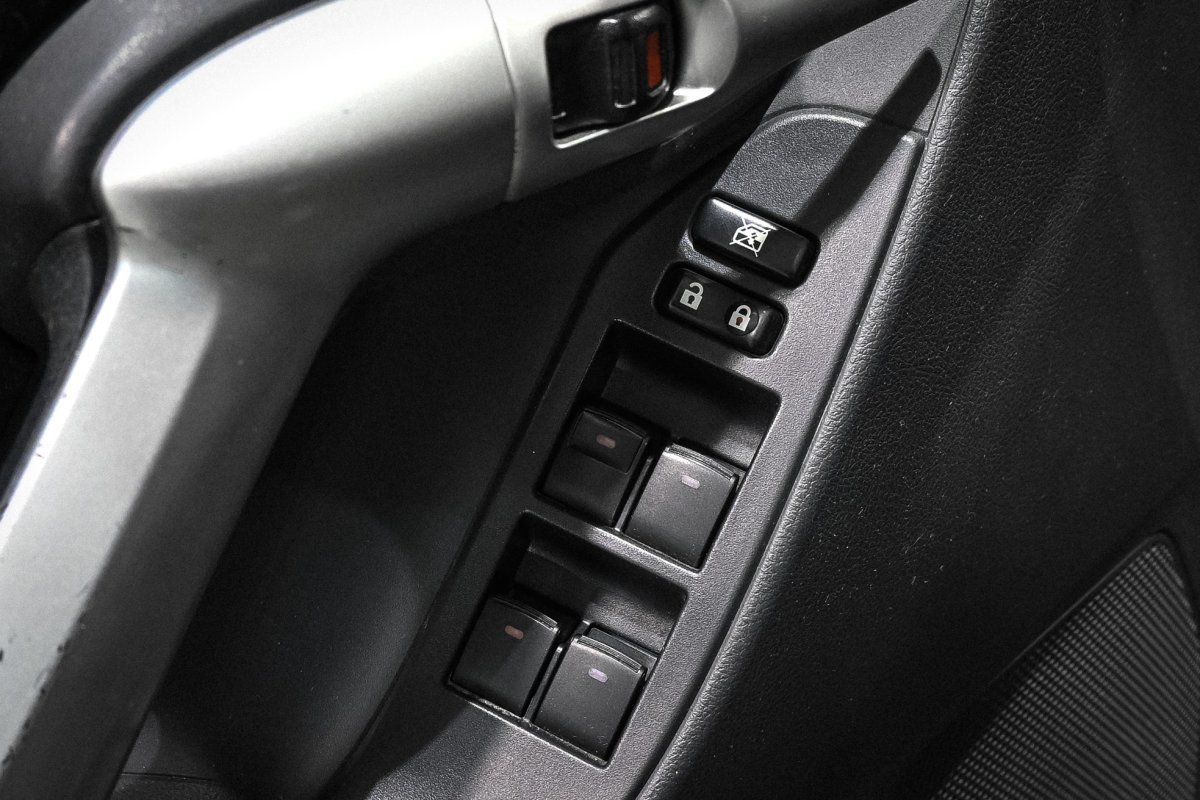 Foto Toyota Corolla Verso 26