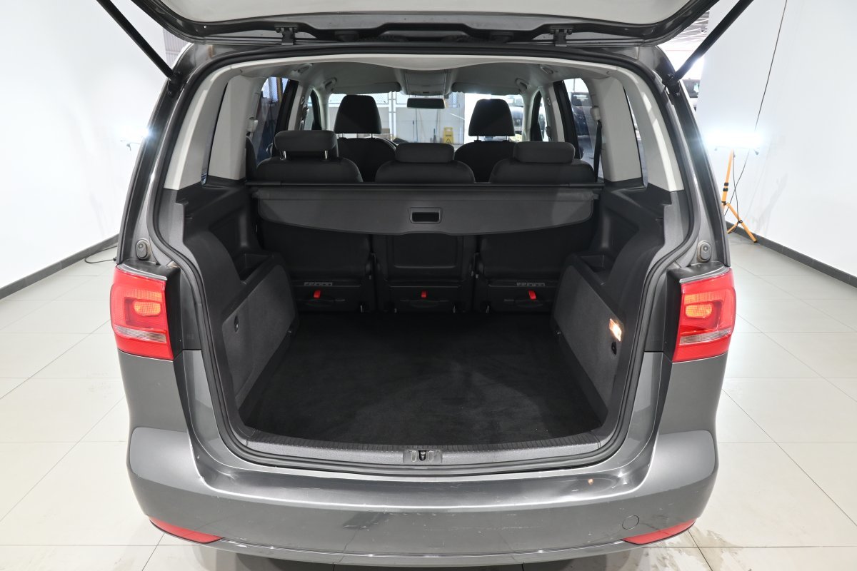Foto Volkswagen Touran 8