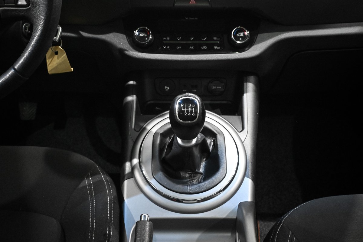 Foto Kia Sportage 16