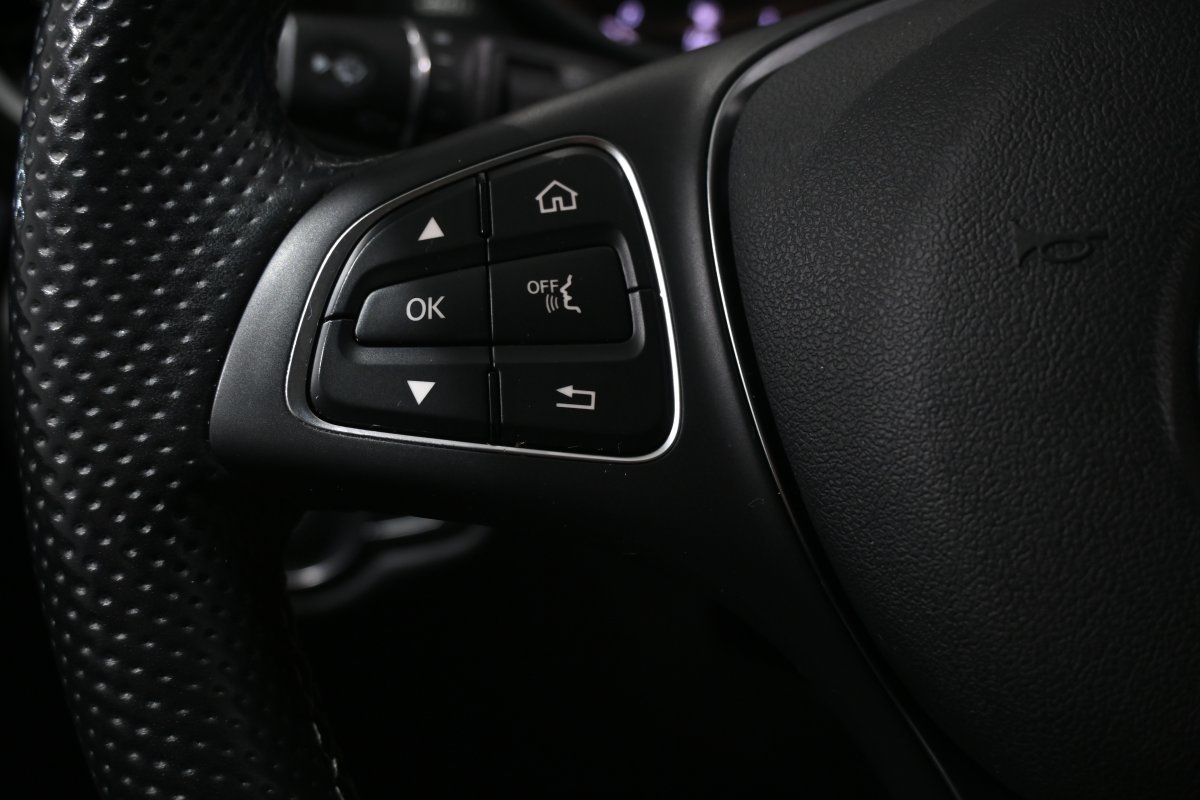 Foto Mercedes-Benz Clase V 26