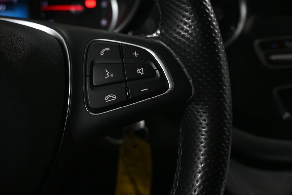 Foto Mercedes-Benz Clase V 27